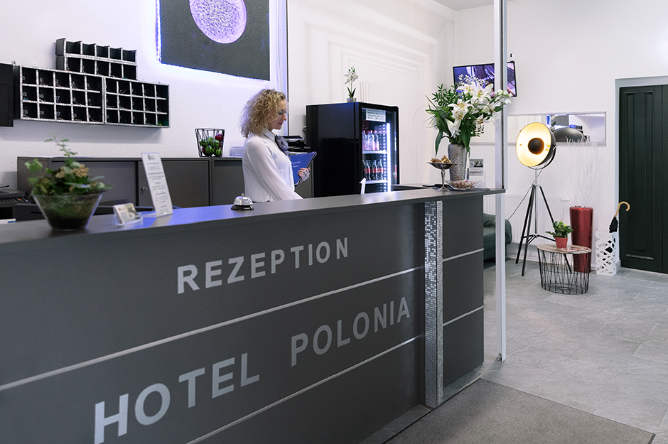 Hotel POLONIA Photo